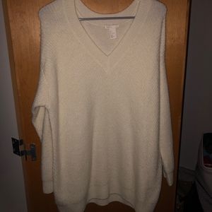 comfy v neck sweater from H&M